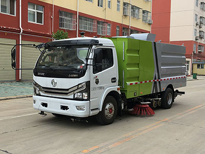 东风多利卡洗扫车 国六