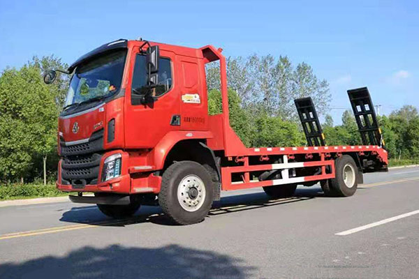 国六柳汽乘龙单桥平板运输车