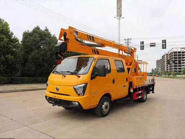 国六飞碟缔途13米高空作业车