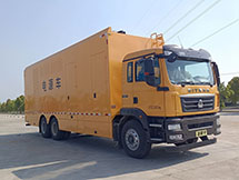 国六重汽豪沃电源车