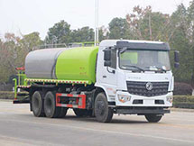 国六东风D3后八轮洒水车