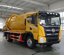 国六东风华神吸污车