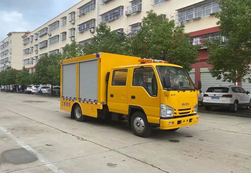程力应急五十铃双排驾驶室1000立方排水抢险车