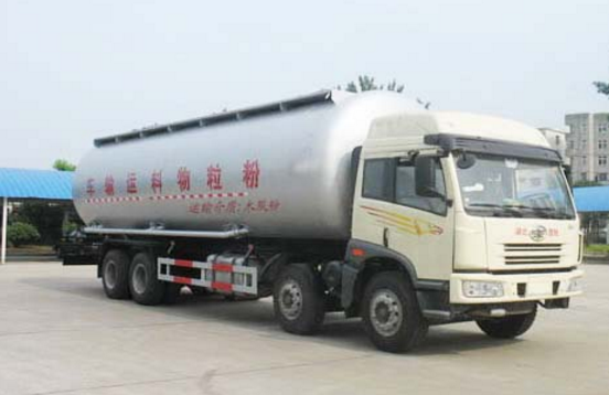 解放前四后八粉粒物料运输车